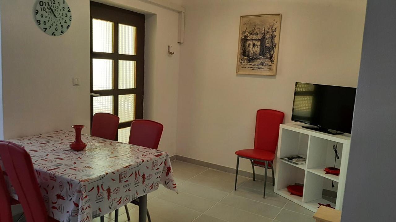 Apartmani Mw, Crveni Apartman Baška Eksteriør billede