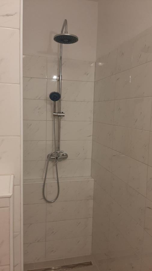 Apartmani Mw, Crveni Apartman Baška Eksteriør billede