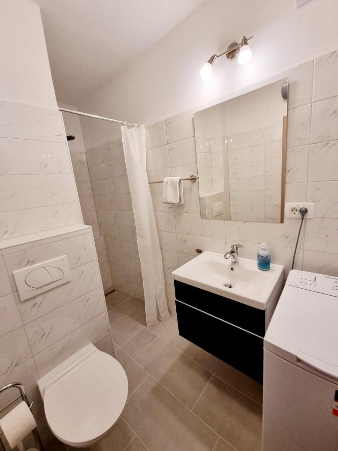 Apartmani Mw, Crveni Apartman Baška Eksteriør billede